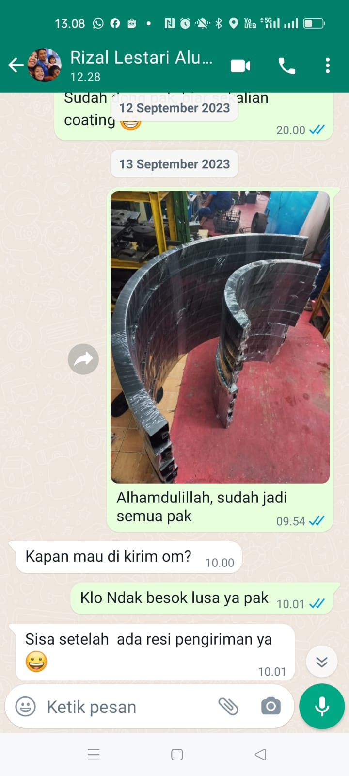 Aplikasi kusen lengkung pada hunian minimalis modern